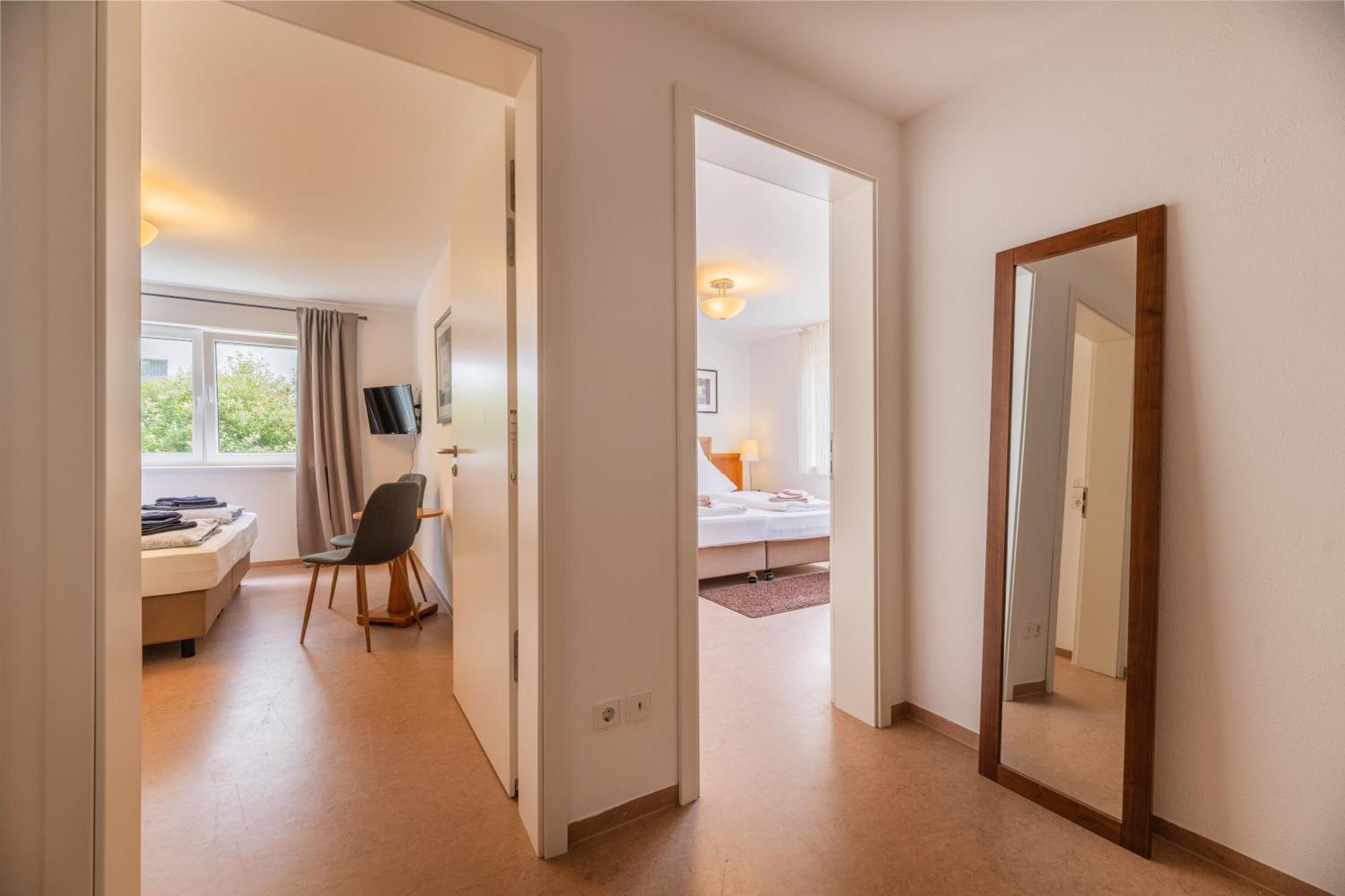 Hotel Am Kirchplatz Uberlingen Exterior photo